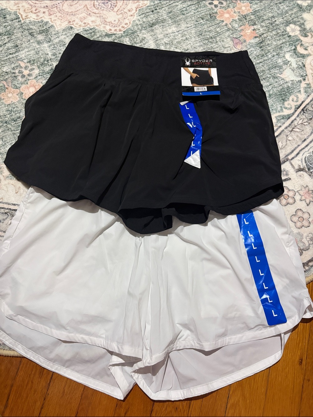 Spyder active 4 inch seam shorts